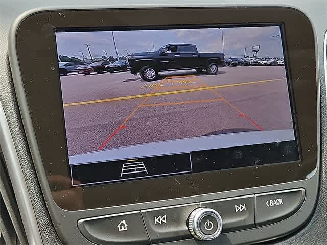 Vehicle image 15 of 22