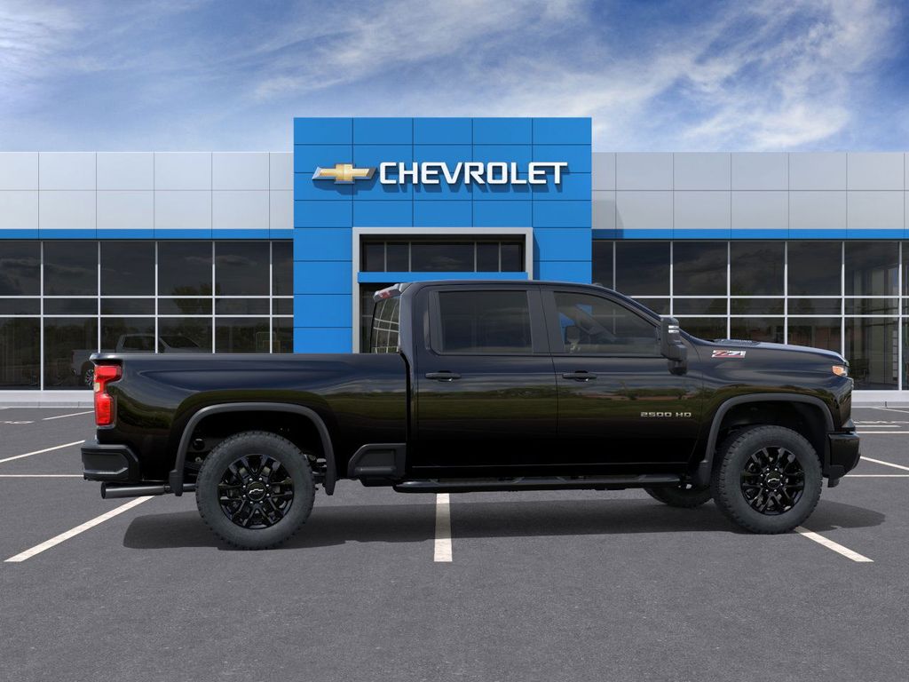 2025 Chevrolet Silverado 2500HD Custom Image 6 of 24