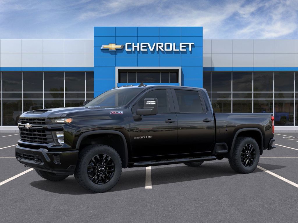 2025 Chevrolet Silverado 2500HD Custom Image 4 of 24