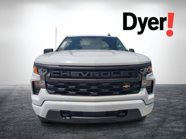 2025 Chevrolet Silverado 1500 Custom Image 2 of 28