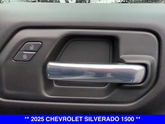 Vehicle image 35 of 41