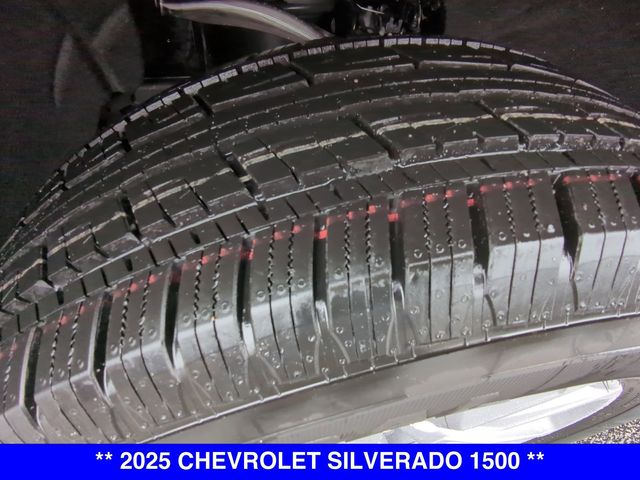 Vehicle image 13 of 41
