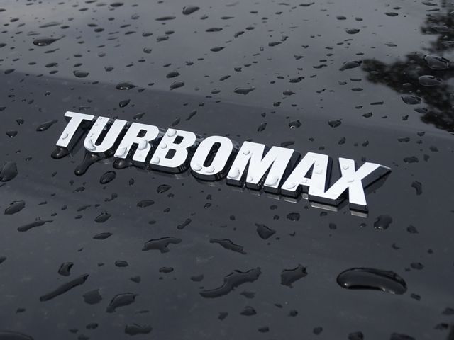Vehicle image 11 of 28