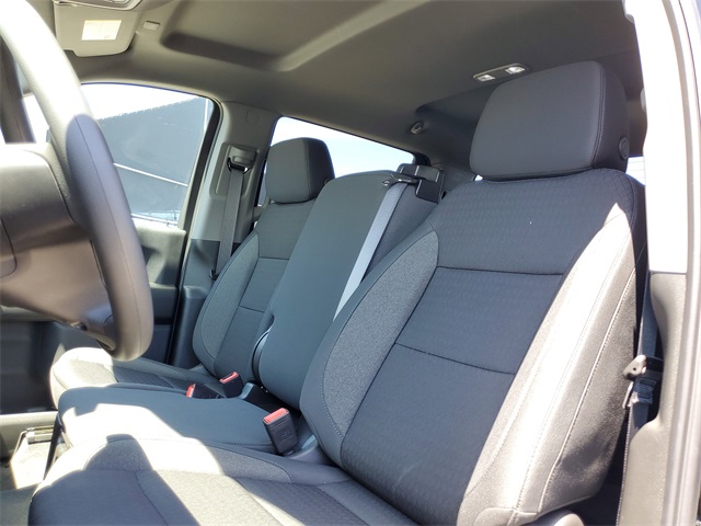Vehicle image 11 of 28