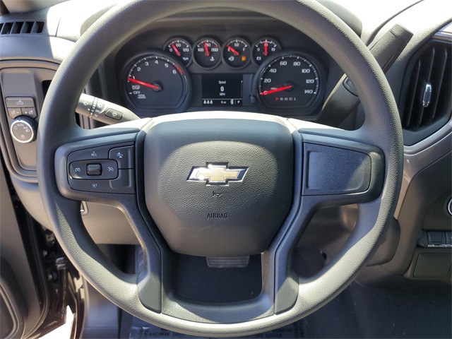 Vehicle image 26 of 28