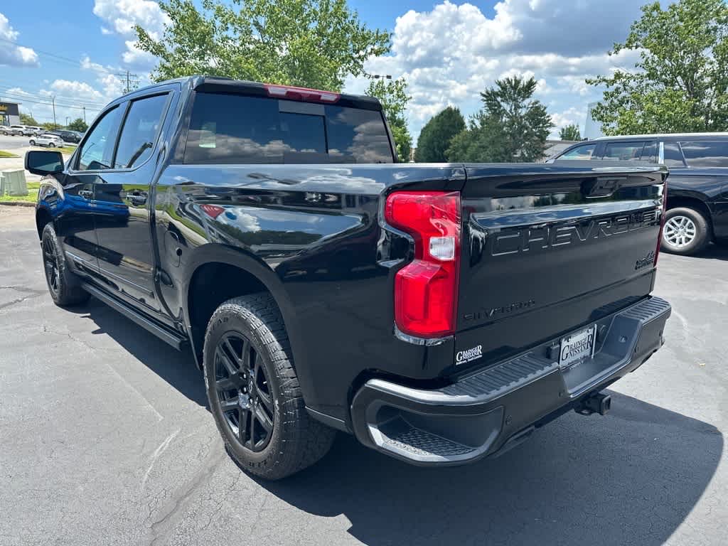 2025 Chevrolet Silverado 1500 High Country Image 5 of 32