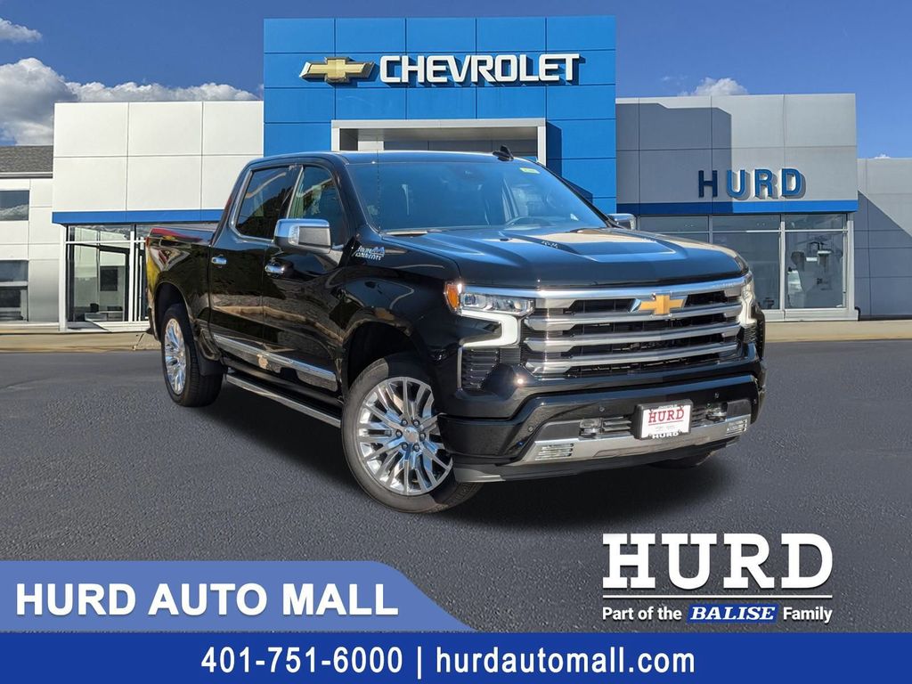 2025 Chevrolet Silverado 1500 High Country Image 3 of 41