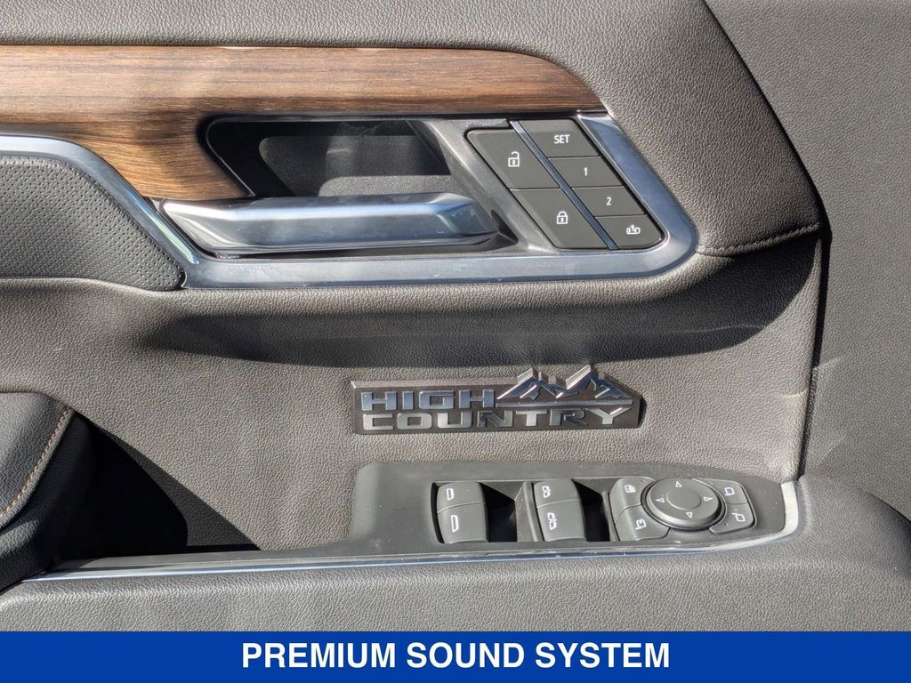 2025 Chevrolet Silverado 1500 High Country Image 40 of 41