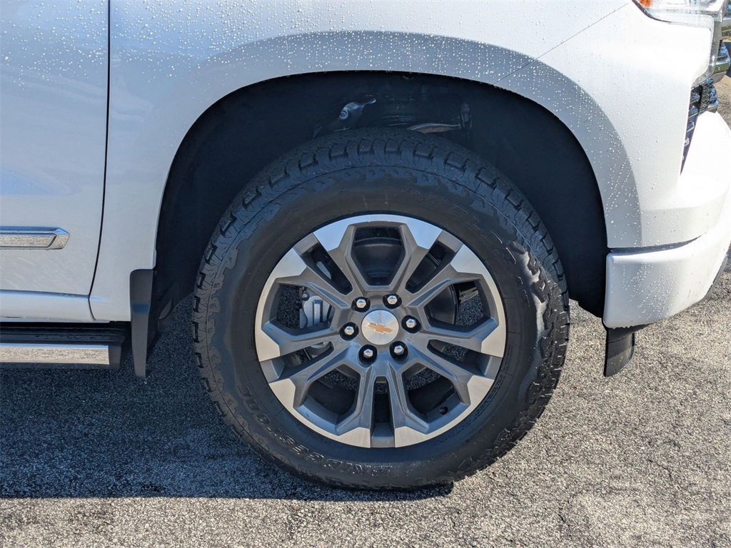 Vehicle image 11 of 31