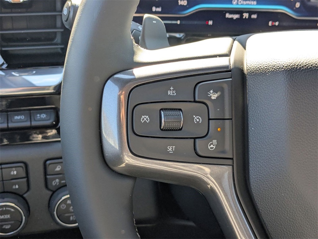 Vehicle image 19 of 31