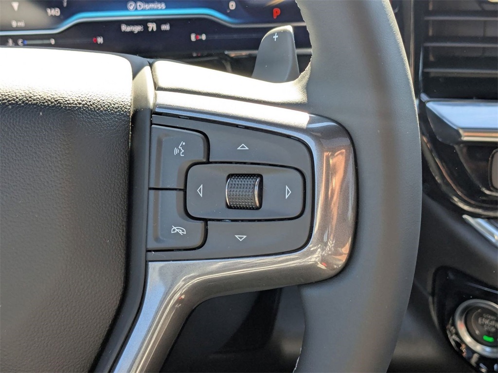 Vehicle image 21 of 31