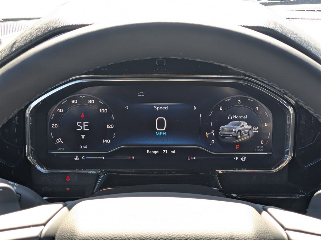 Vehicle image 22 of 31