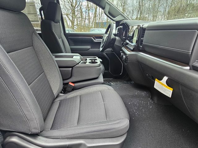 2025 Chevrolet Silverado 1500 LT Image 16 of 37