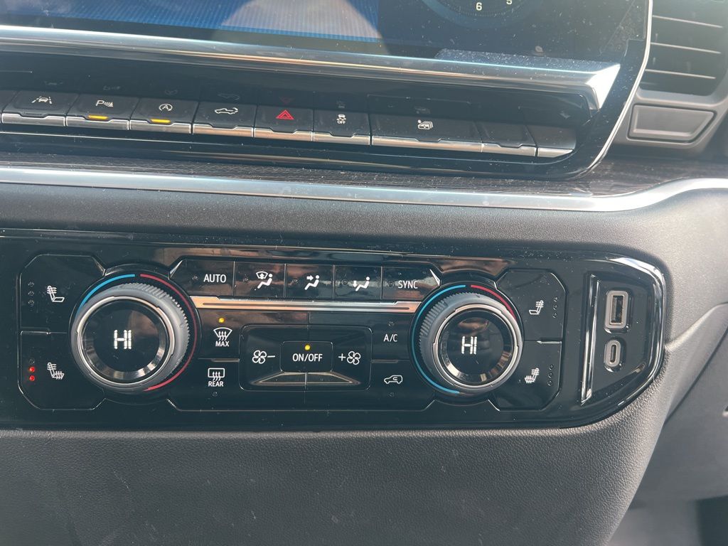 2025 Chevrolet Silverado 1500 LT Image 20 of 23