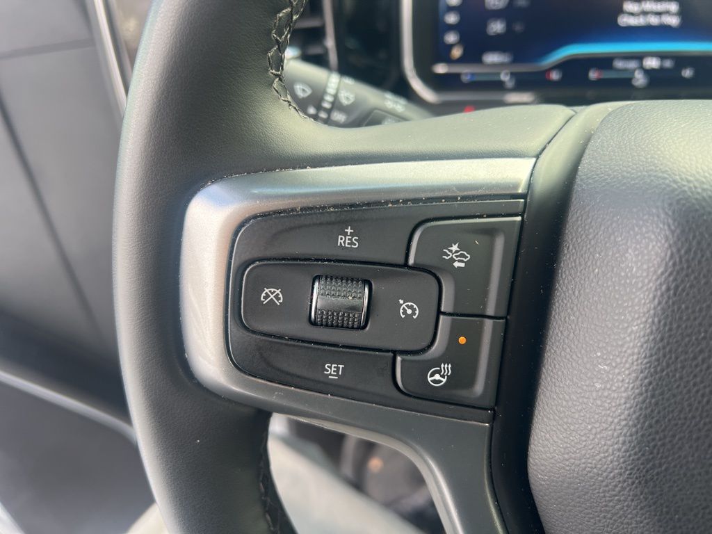 2025 Chevrolet Silverado 1500 LT Image 15 of 23
