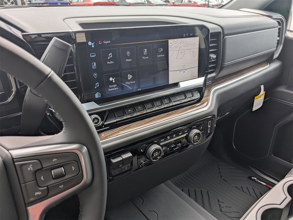 Vehicle image 22 of 29