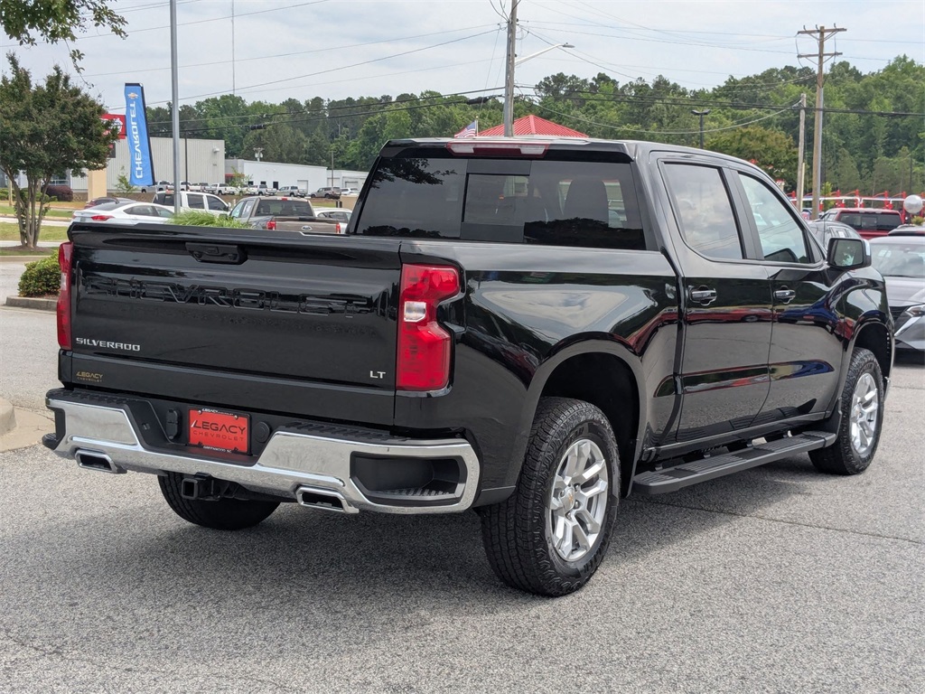 Vehicle image 3 of 29