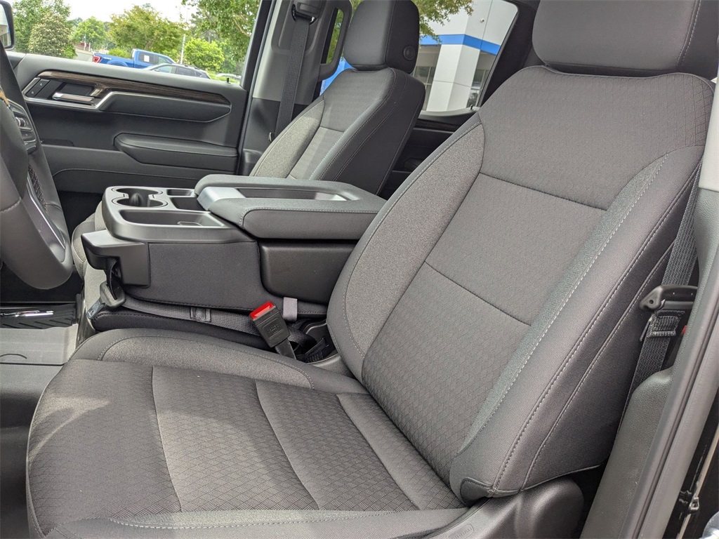 Vehicle image 14 of 29