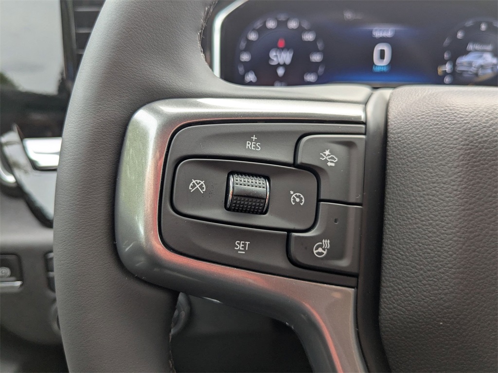 Vehicle image 18 of 29