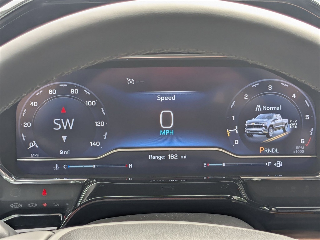 Vehicle image 21 of 29