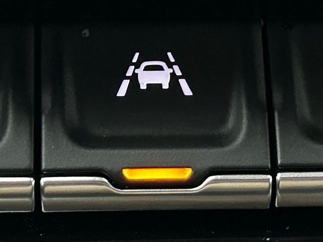 2025 Chevrolet Silverado 1500 LT Image 26 of 36