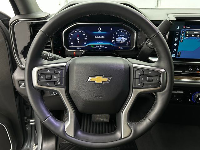 2025 Chevrolet Silverado 1500 LT Image 33 of 36