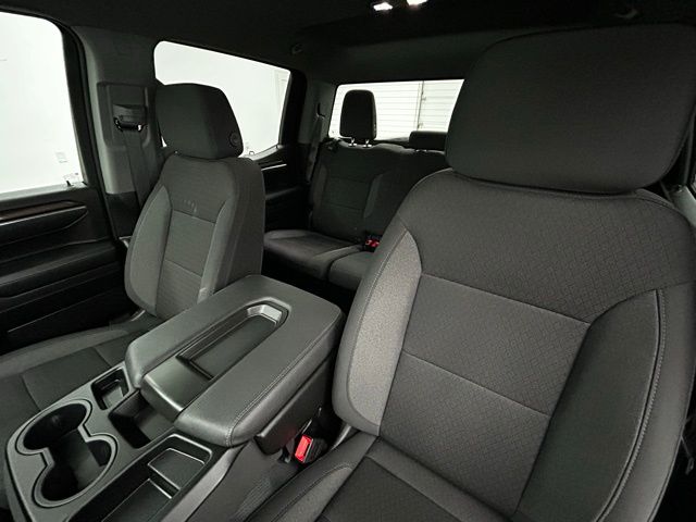 2025 Chevrolet Silverado 1500 LT Image 10 of 36