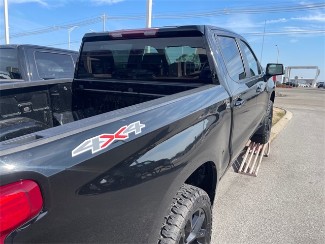 2025 Chevrolet Silverado 1500 LT Image 4 of 22