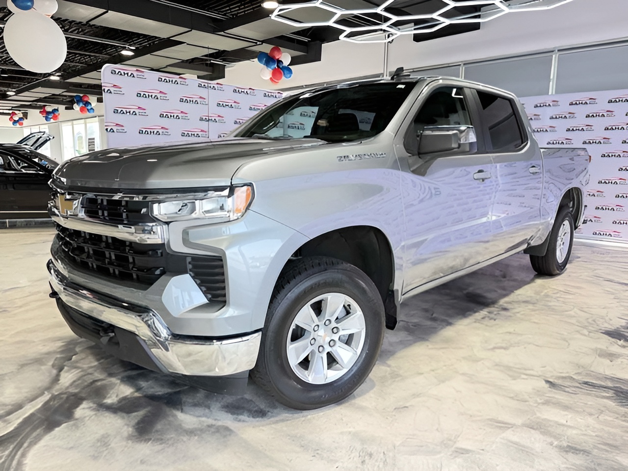 Vehicle image 71 of 79