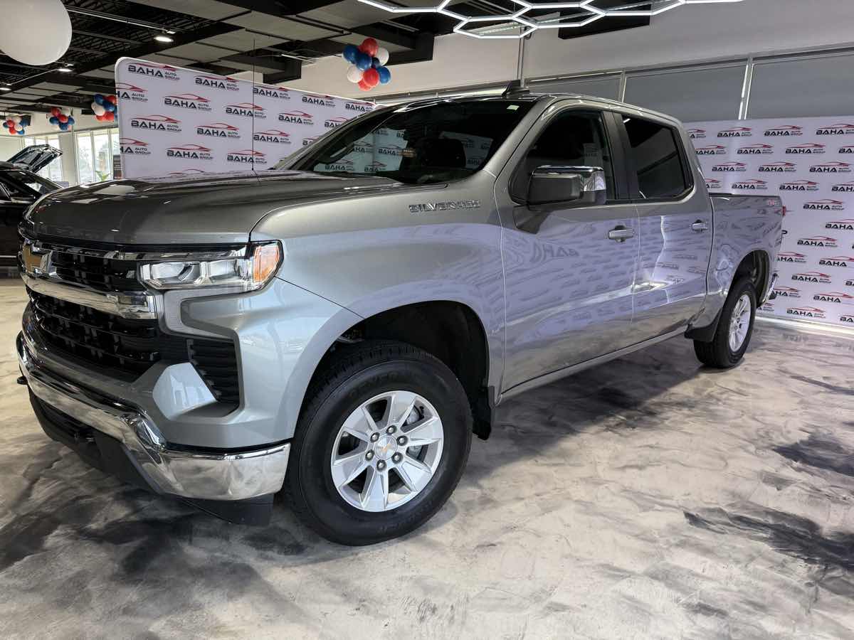 Vehicle image 1 of 79