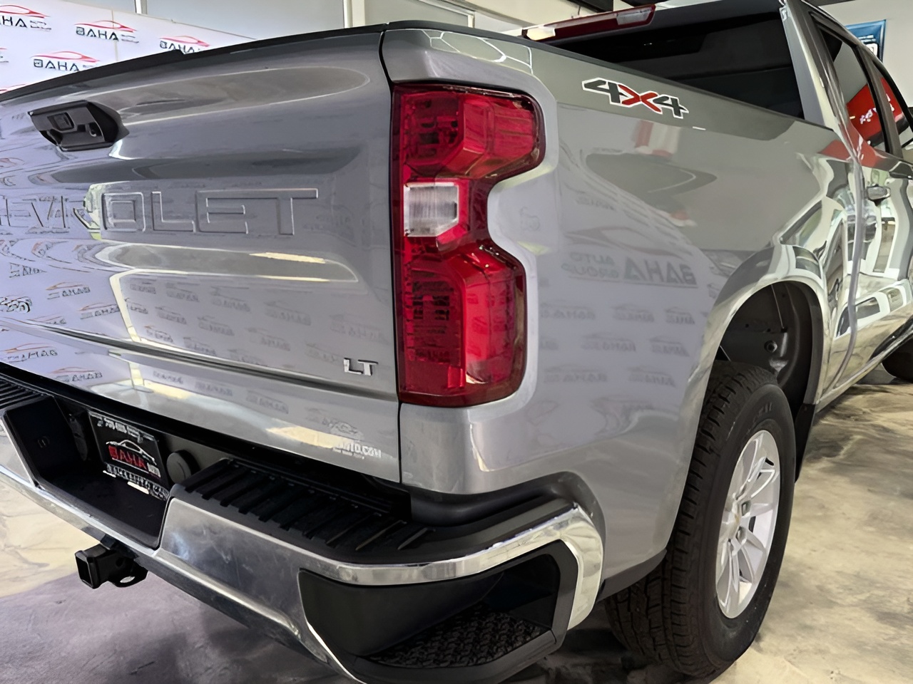 Vehicle image 78 of 79
