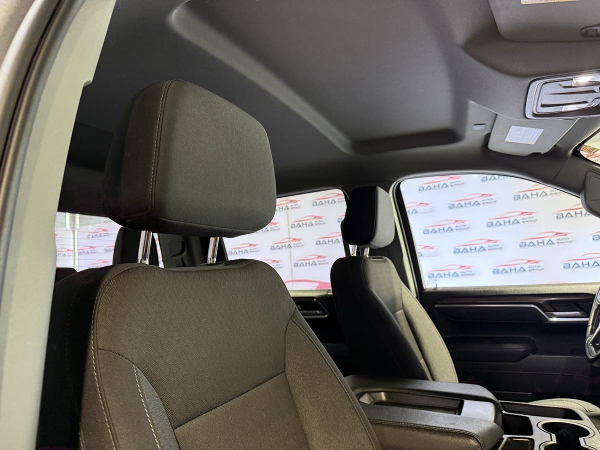 Vehicle image 63 of 79