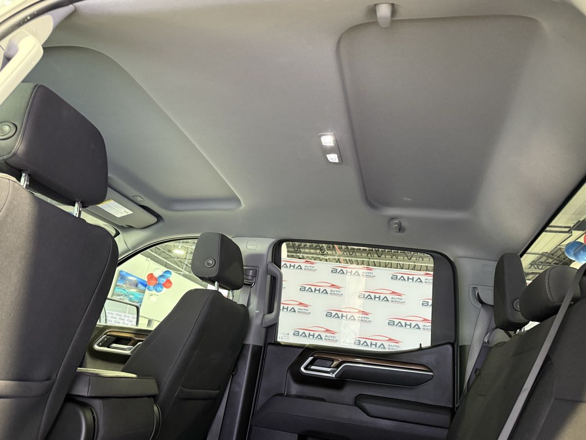 Vehicle image 57 of 79