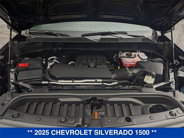 Vehicle image 38 of 40