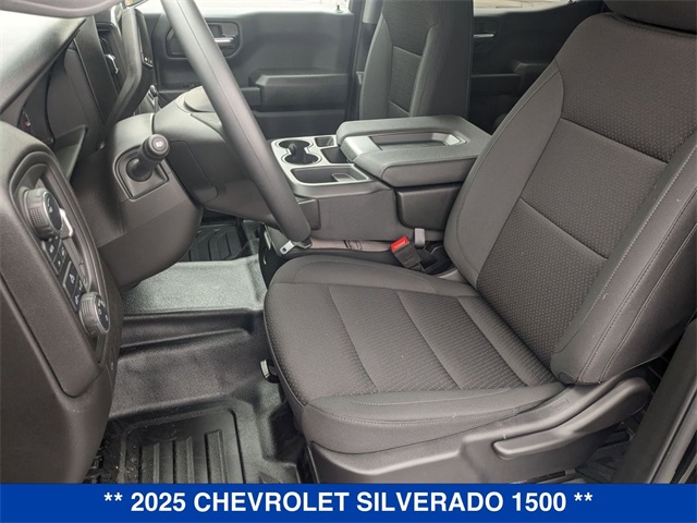 Vehicle image 15 of 40