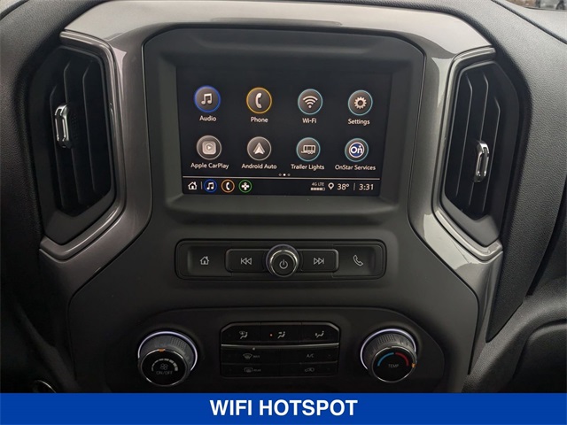 Vehicle image 23 of 40