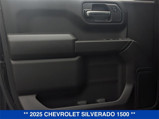 Vehicle image 11 of 40