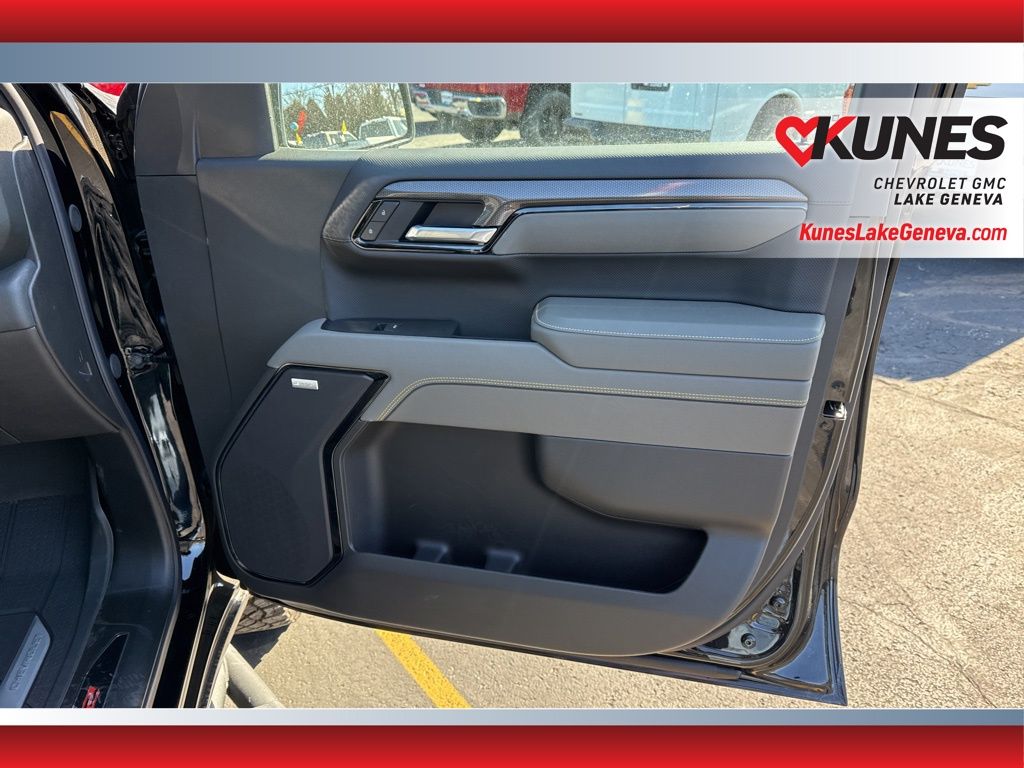 Vehicle image 22 of 54