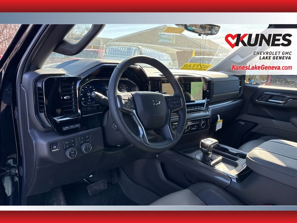 Vehicle image 27 of 54