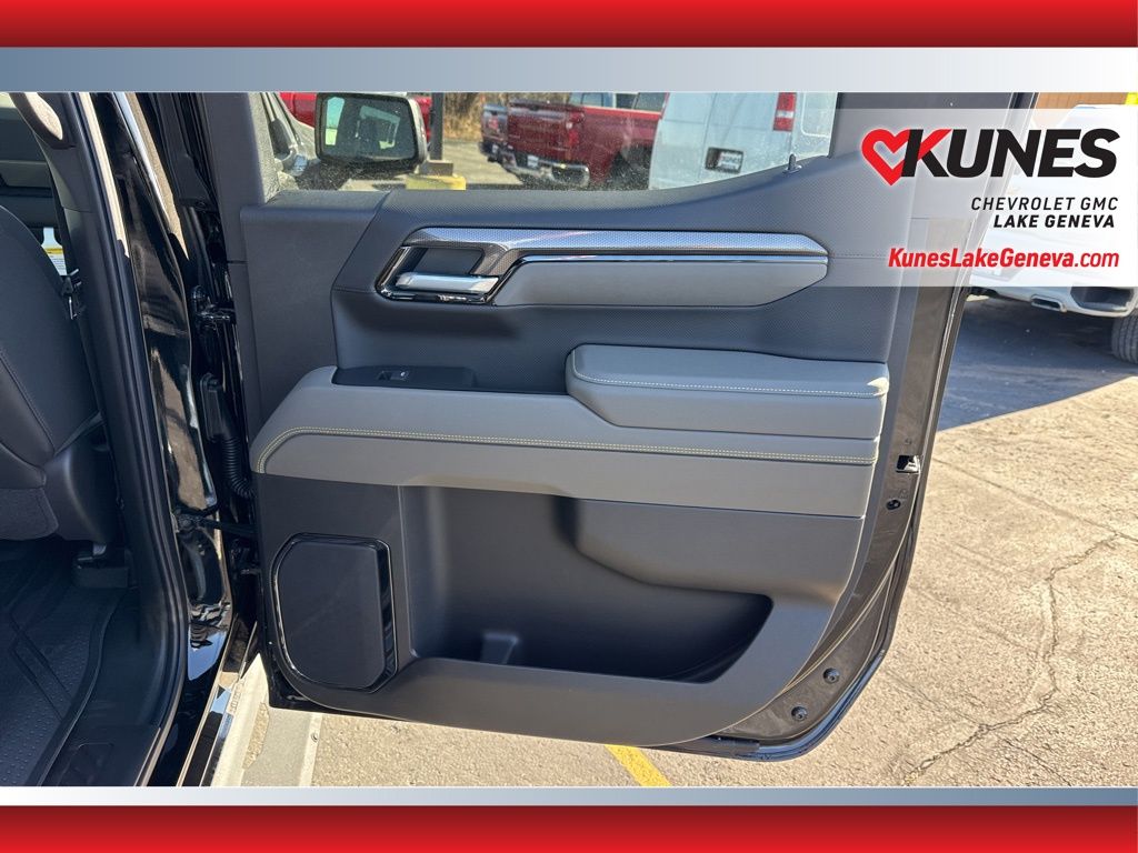 Vehicle image 20 of 54