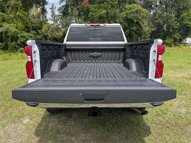Vehicle image 13 of 42