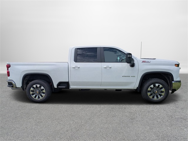 Vehicle image 5 of 42