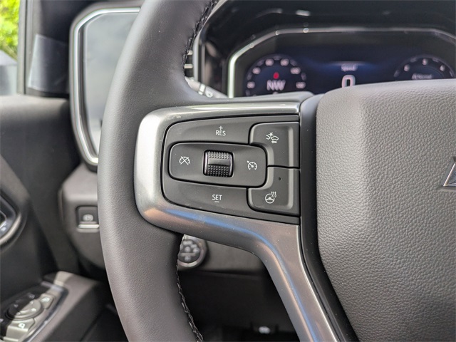 Vehicle image 29 of 42
