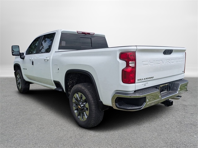 Vehicle image 7 of 42