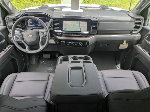 Vehicle image 16 of 42