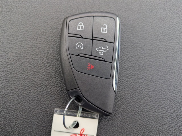 Vehicle image 33 of 42