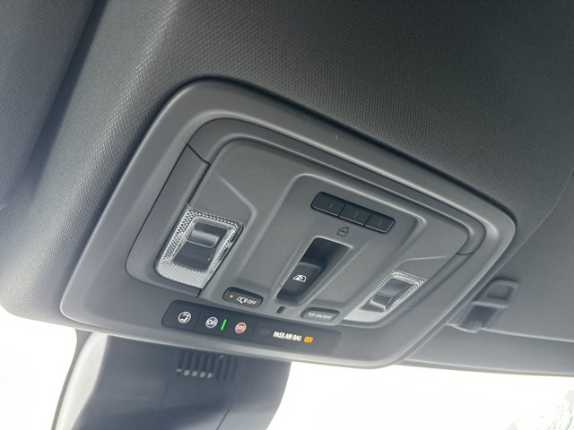 Vehicle image 20 of 25