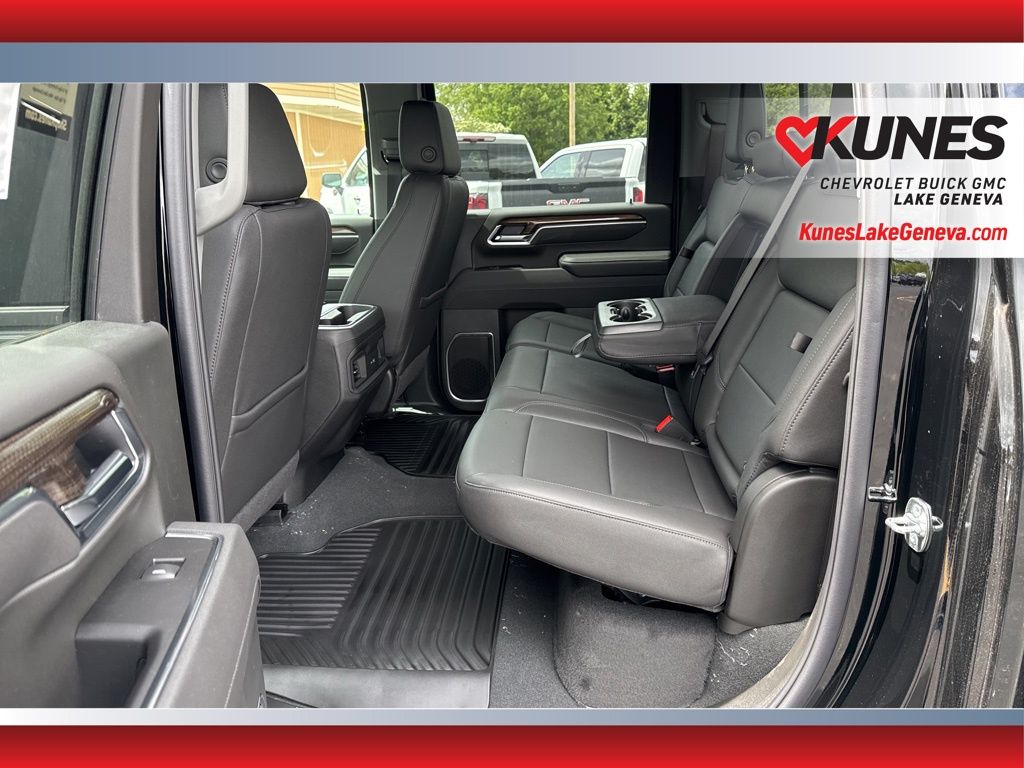Vehicle image 13 of 53