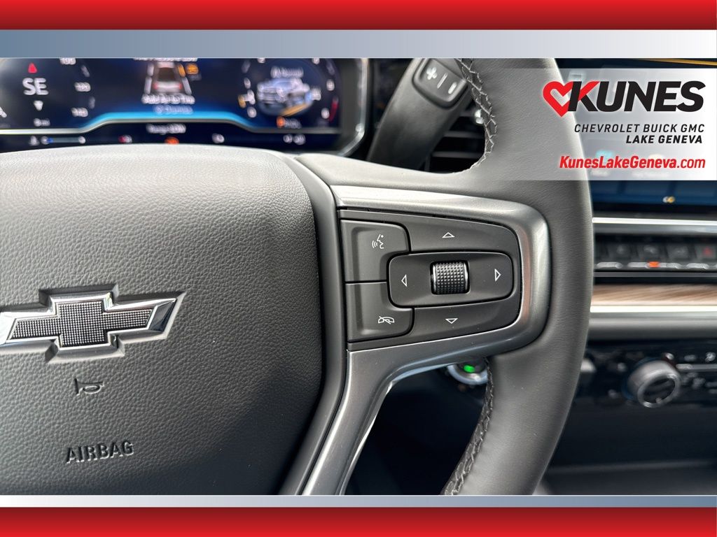 Vehicle image 17 of 53