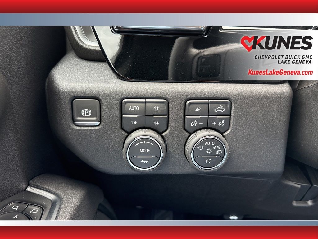 Vehicle image 46 of 53